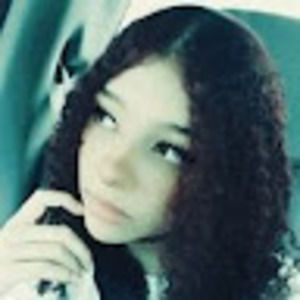 Meet your Posher, Kaitlin